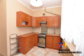 Przestronna Kawalerka 38 m2- centrum